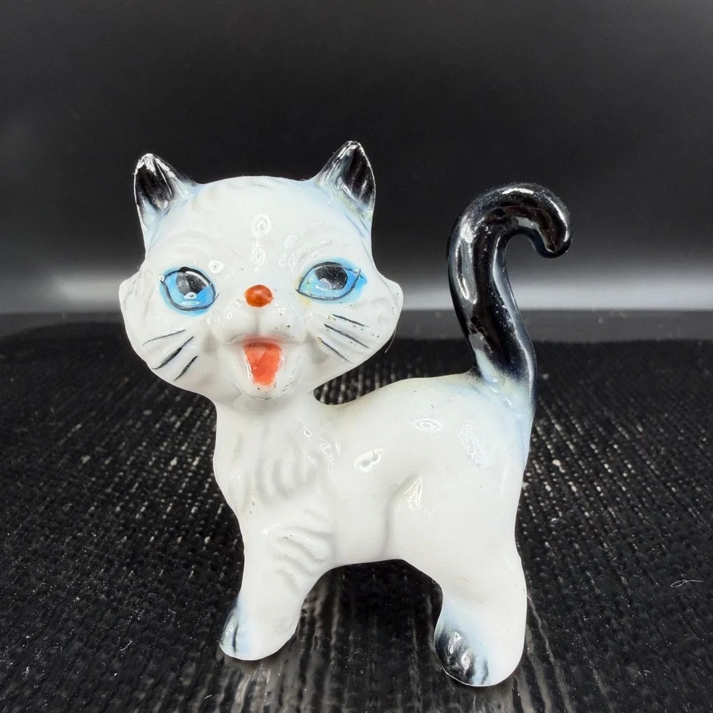 Vintage Ceramic Kitten Figurine Blue Eyes‎ Black Tail White Cat Miniature 2 inch